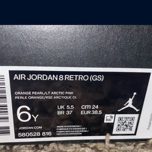 Air Jordan 8 retro GS 
Orange pearl Arctic Pink